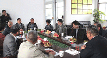 地埋式生活污水處理設(shè)備氣浮機(jī)壓濾機(jī)公司外貌